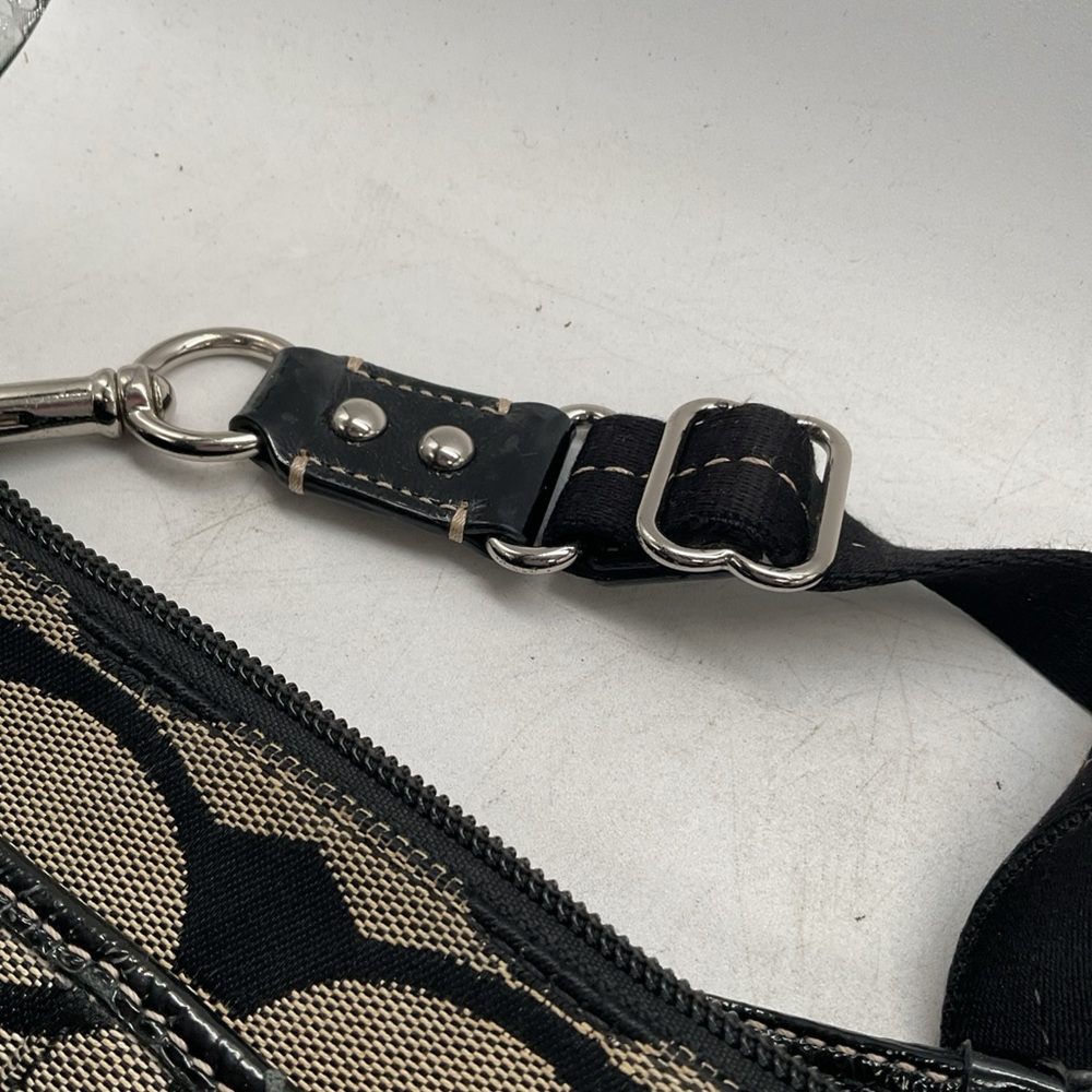 Coach Signature C - Black and Tan Designer Crossbody Shoulder Bag - Picture 5 of 7